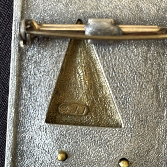 Vintage Sailboat Brooch made of Pewter. - Picture 3 of 4